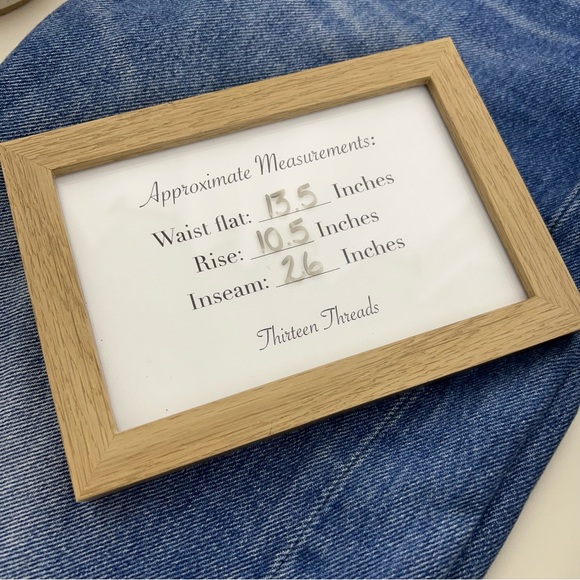 Levi’s Wedgie Straight Frayed Hem Button Fly High Rise Jeans - Picture 13 of 13